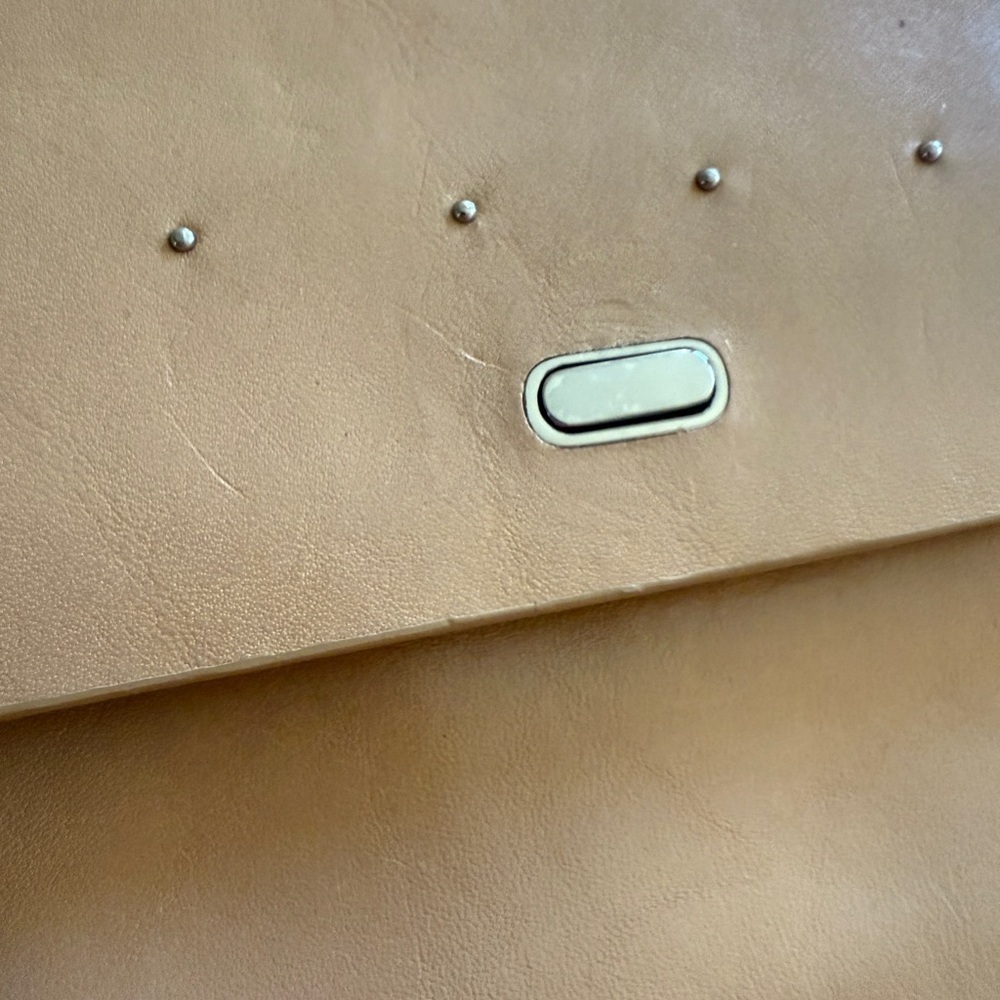 Monsac Tan Leather Minimalist Shoulder Bag. Preowned. 10 1/2” long X 5” high. - Picture 12 of 14